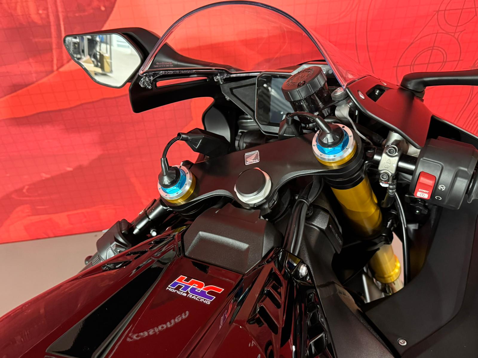 HONDA CBR 1000 RR-R Fireblade SP *Pearl Morion*-image-5