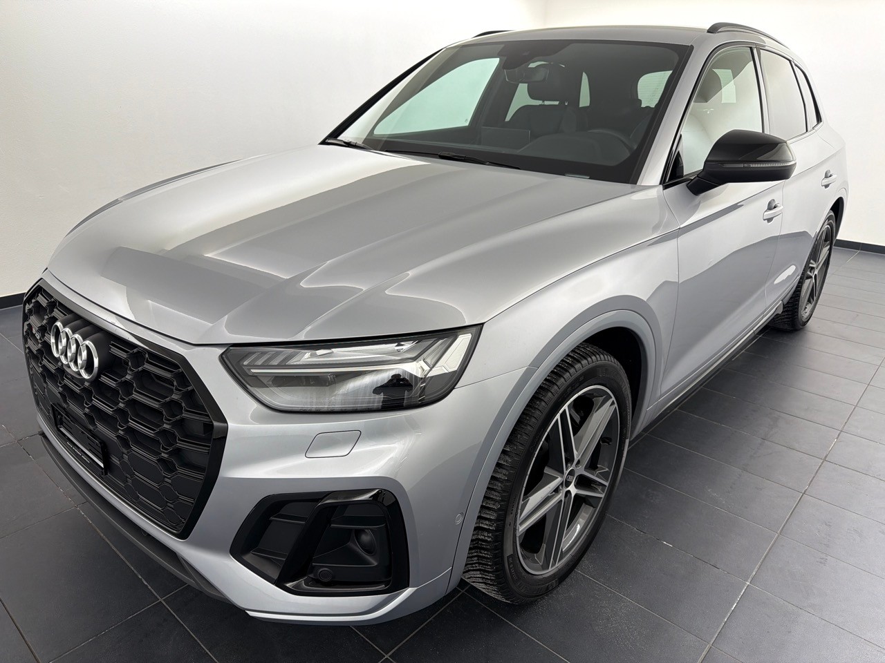 AUDI SQ5 TDI quattro-image-0
