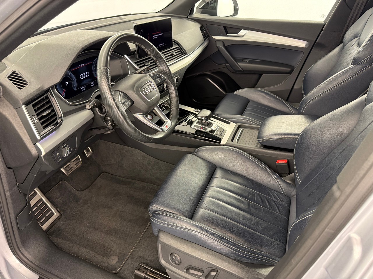 AUDI SQ5 TDI quattro-image-4