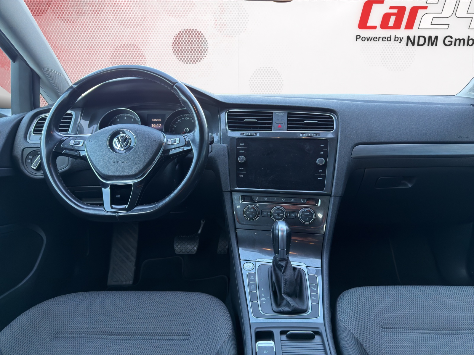 VW Golf 1.5 TSI EVO Comfortline DSG-image-8