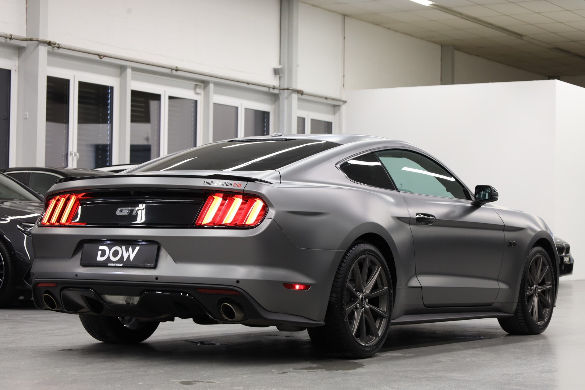 FORD Mustang Fastback 5.0 V8 GT Automat-image-5
