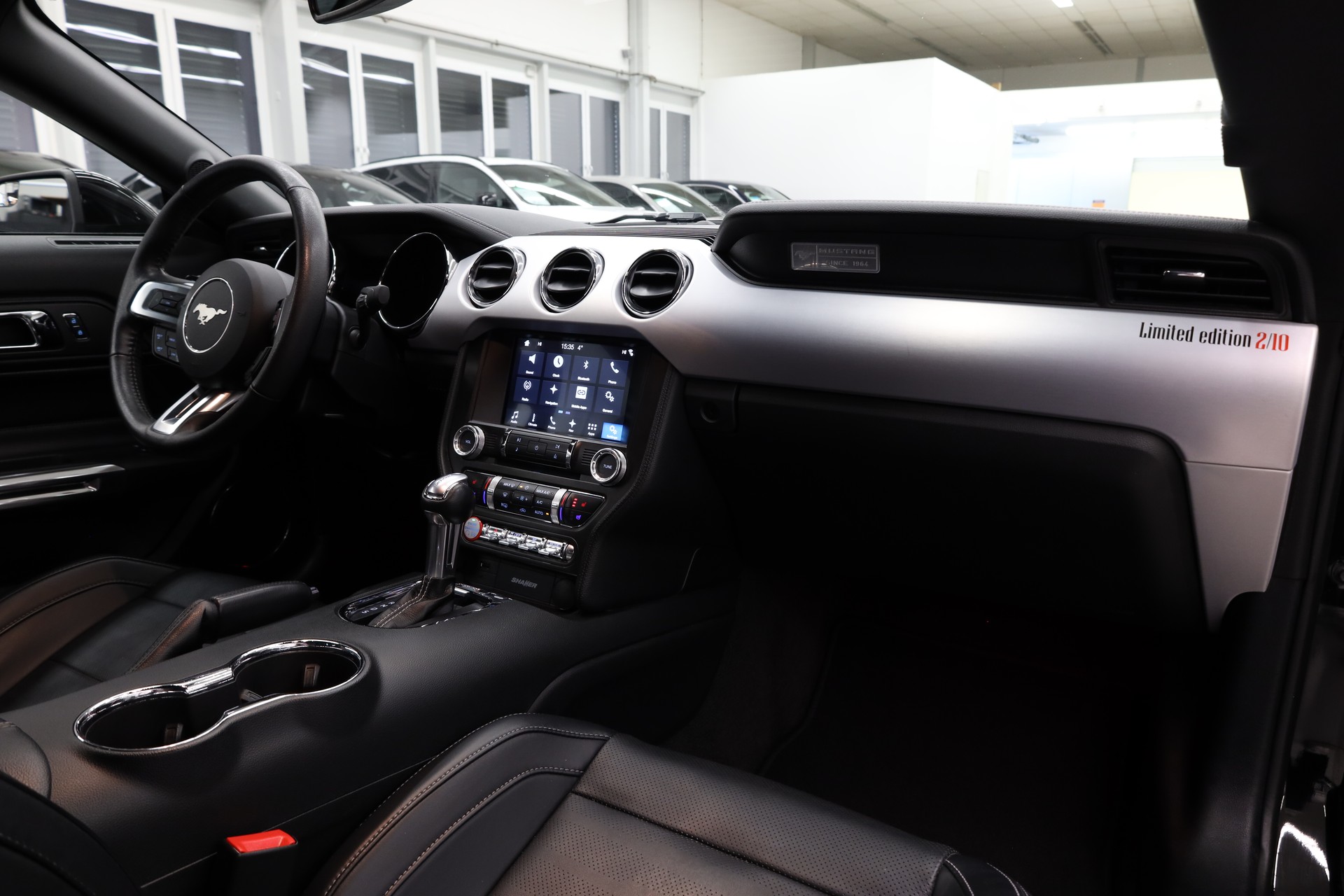 FORD Mustang Fastback 5.0 V8 GT Automat-image-14