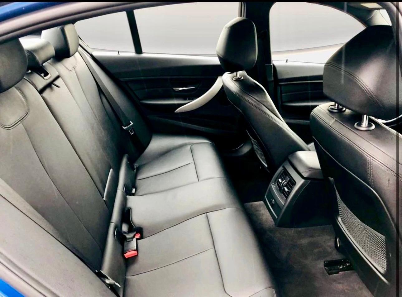 BMW 328i xDrive Steptronic-image-9