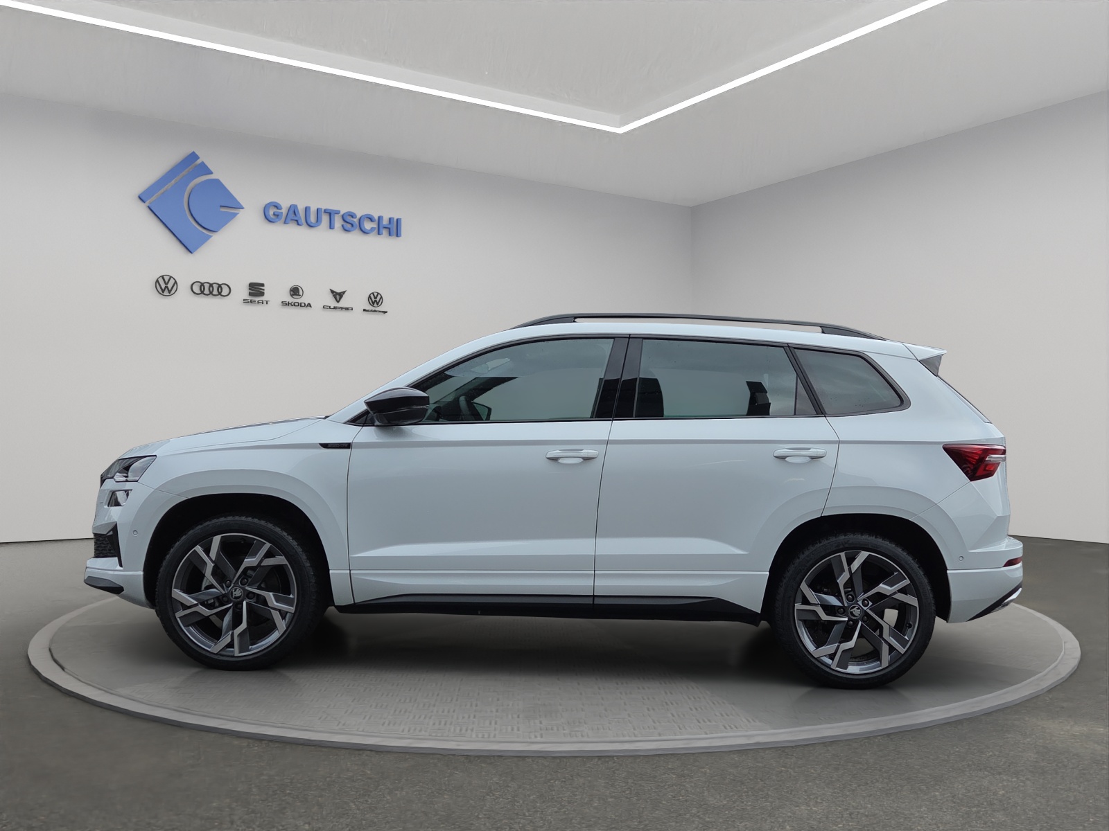 SKODA Karoq 2.0 TSI SportLine 4x4 DSG-image-1