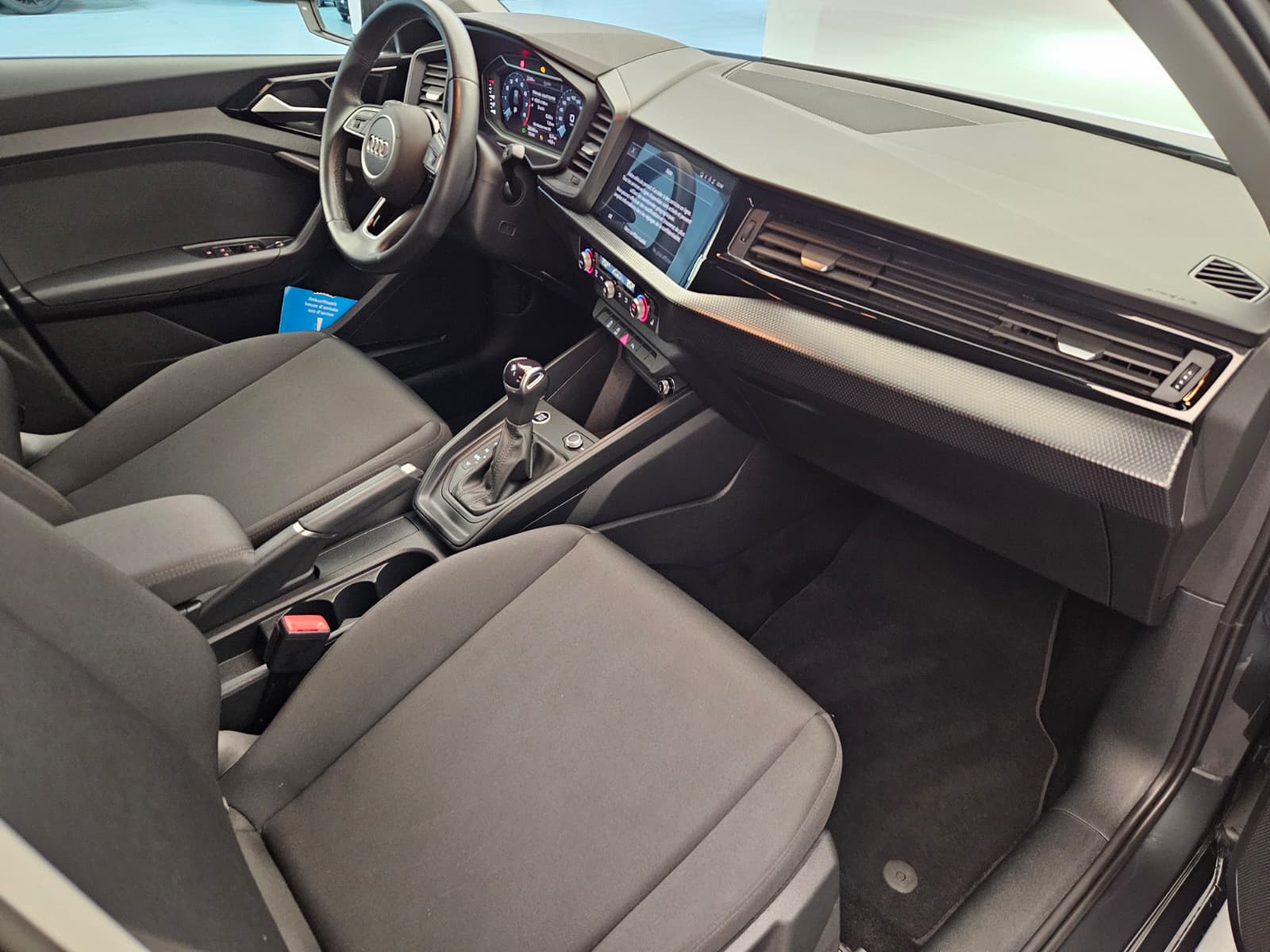 AUDI A1 Sportback 30 TFSI advanced Attraction S-tronic-image-11