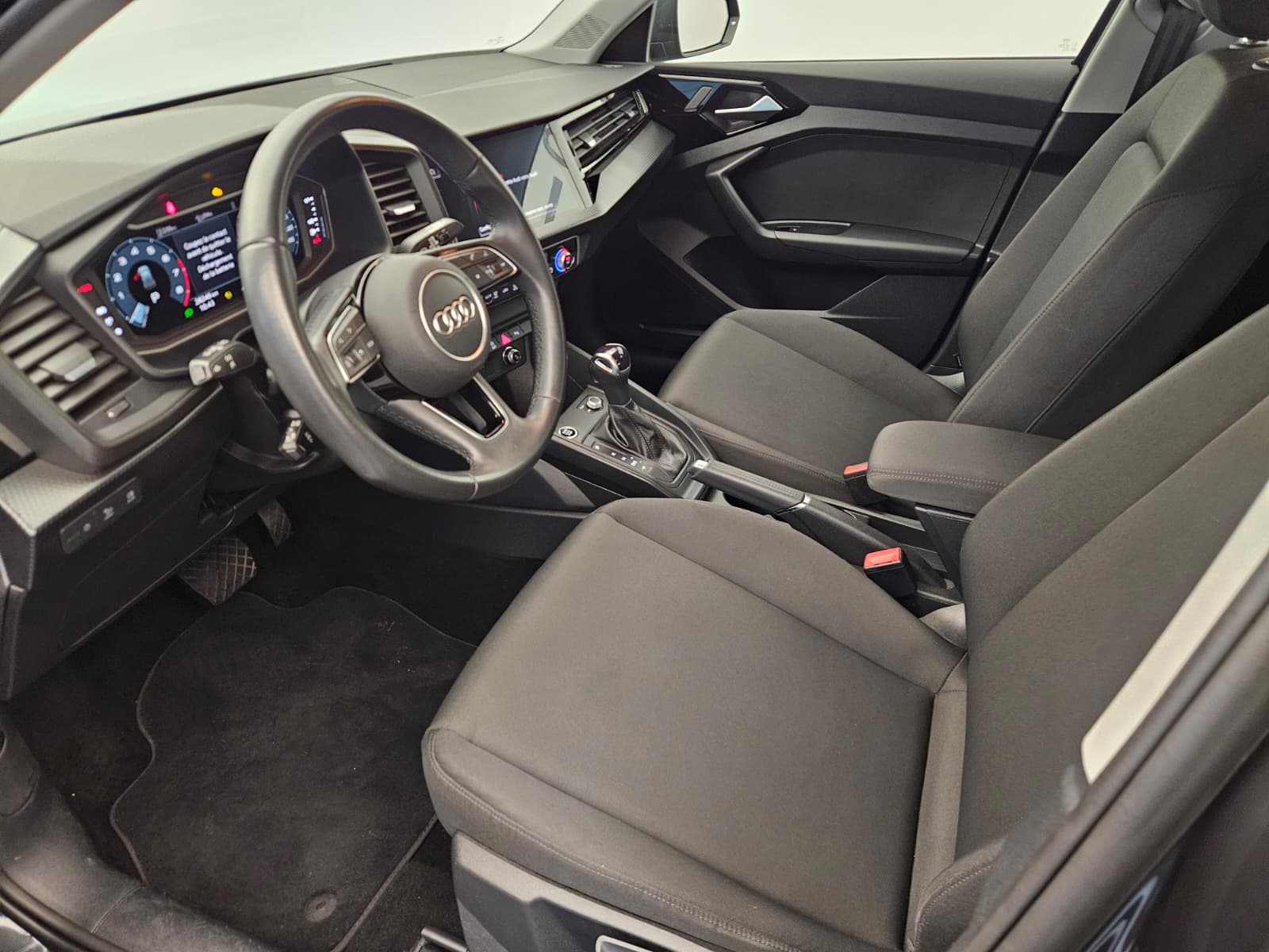 AUDI A1 Sportback 30 TFSI advanced Attraction S-tronic-image-10