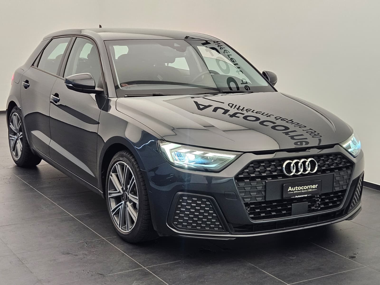 AUDI A1 Sportback 30 TFSI advanced Attraction S-tronic-image-4