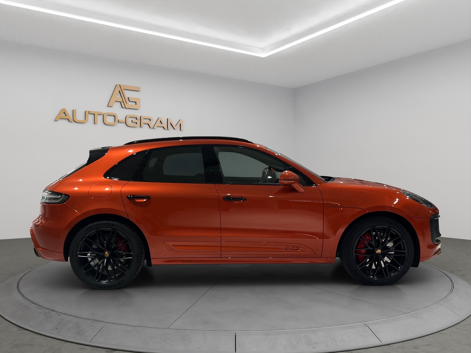 PORSCHE Macan GTS PDK-image-5