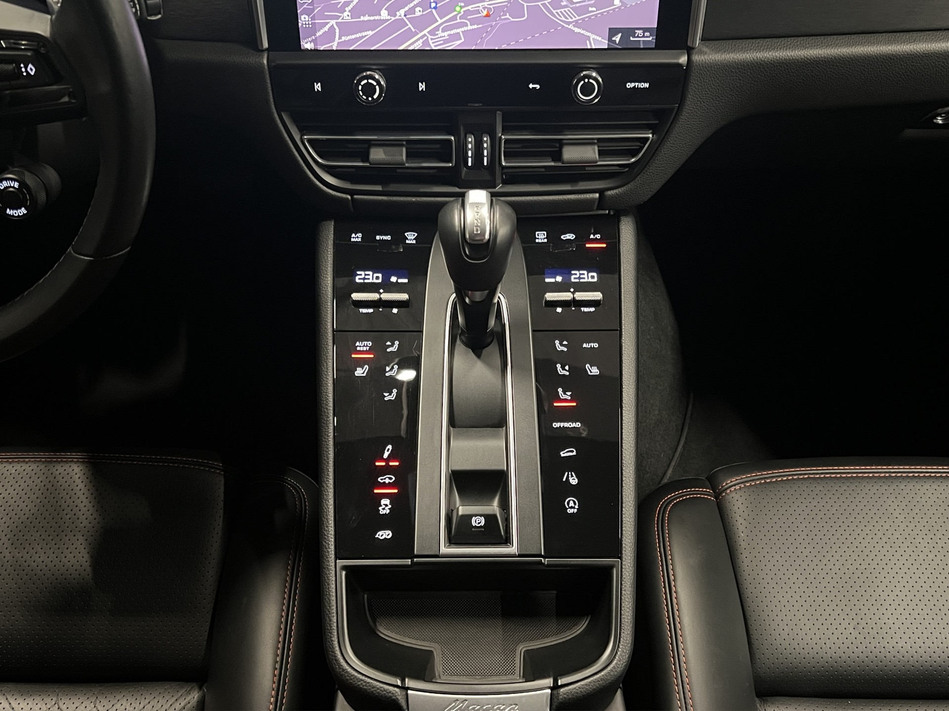 PORSCHE Macan GTS PDK-image-19