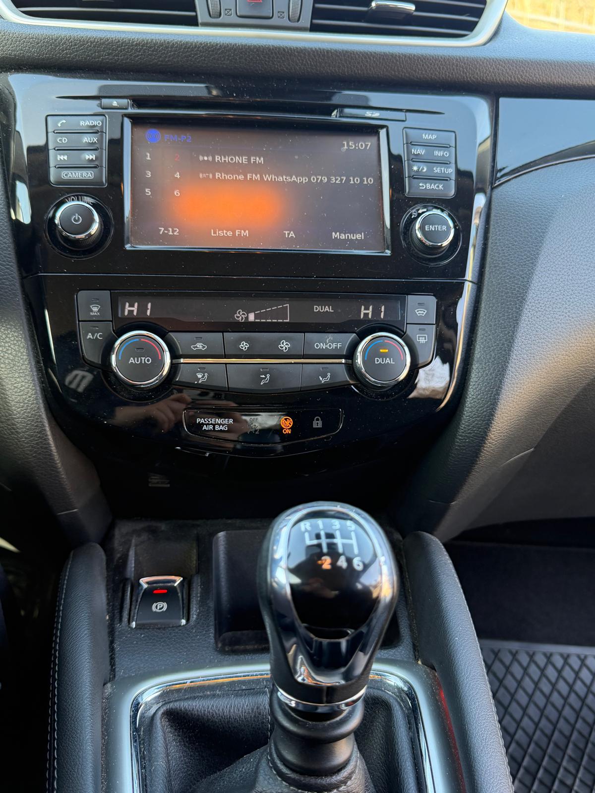 NISSAN Qashqai 1.6 dCi tekna ALL-MODE 4x4-image-13