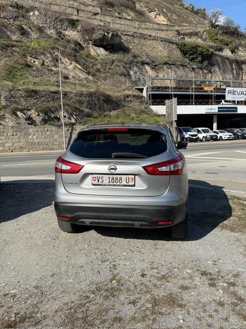 NISSAN Qashqai 1.6 dCi tekna ALL-MODE 4x4-image-3