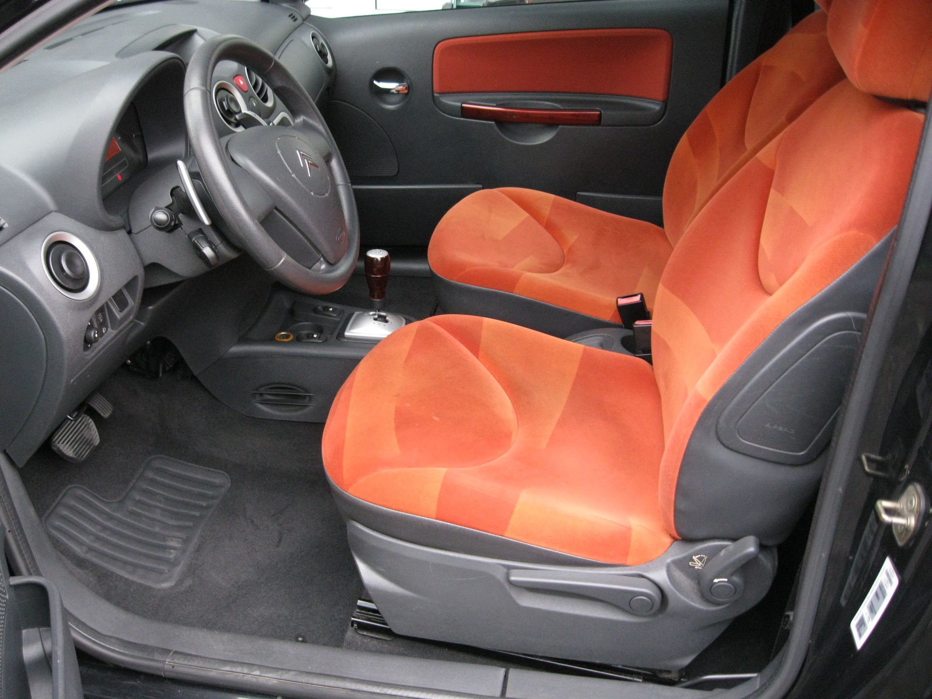 CITROEN C2 1.4i Edition-image-5