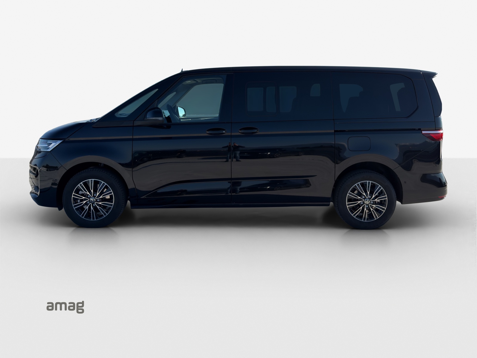 VW Multivan 2.0 TSI Liberty DSG Lang-image-1