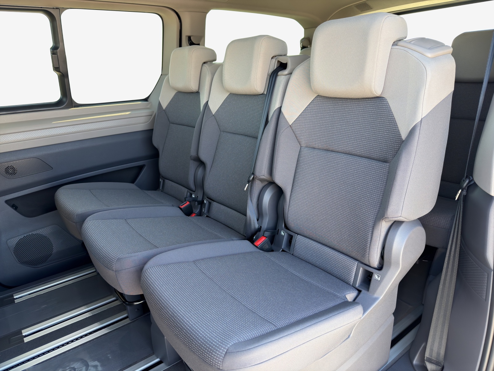 VW Multivan 2.0 TSI Liberty DSG Lang-image-13