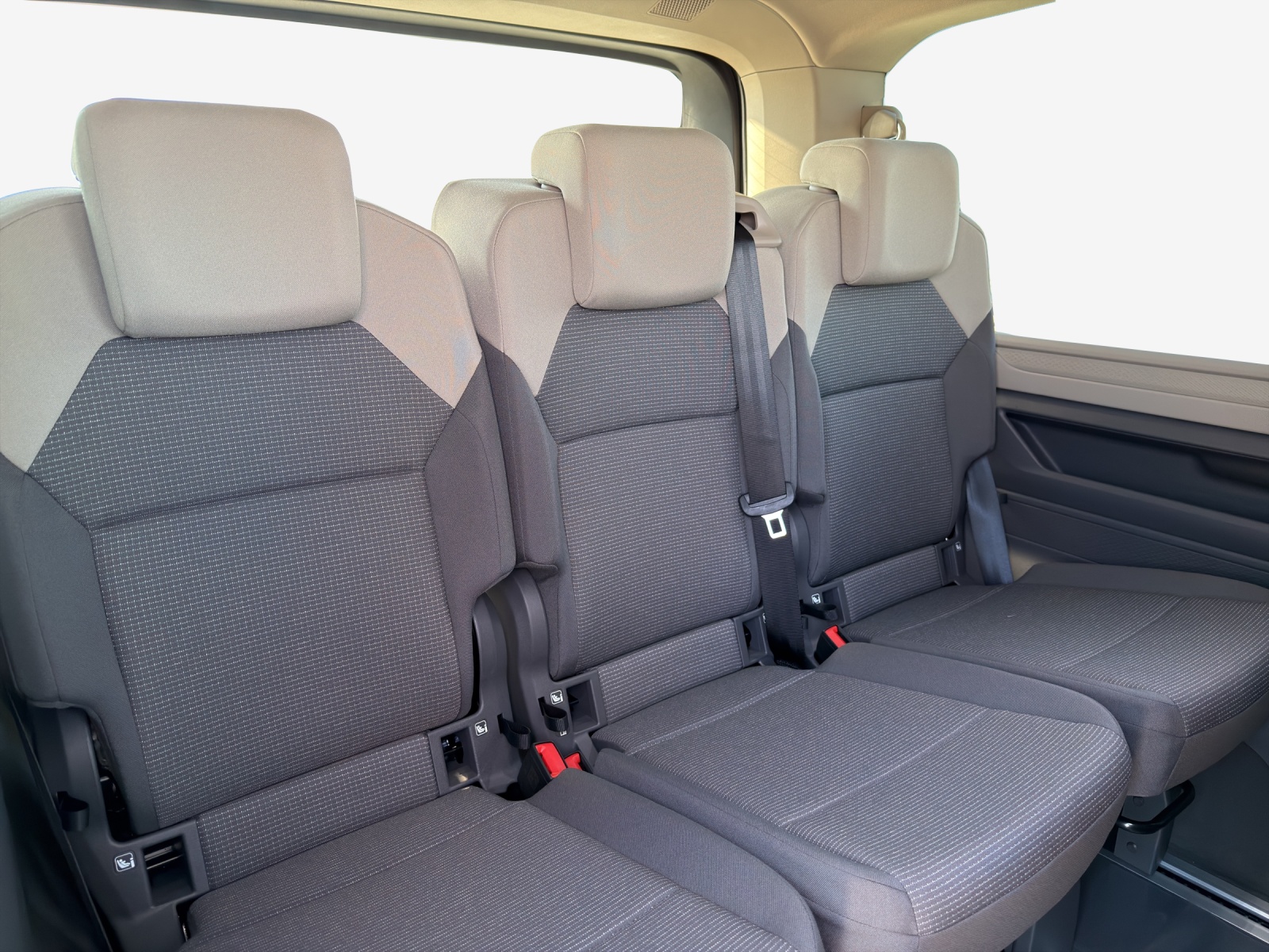 VW Multivan 2.0 TSI Liberty DSG Lang-image-14