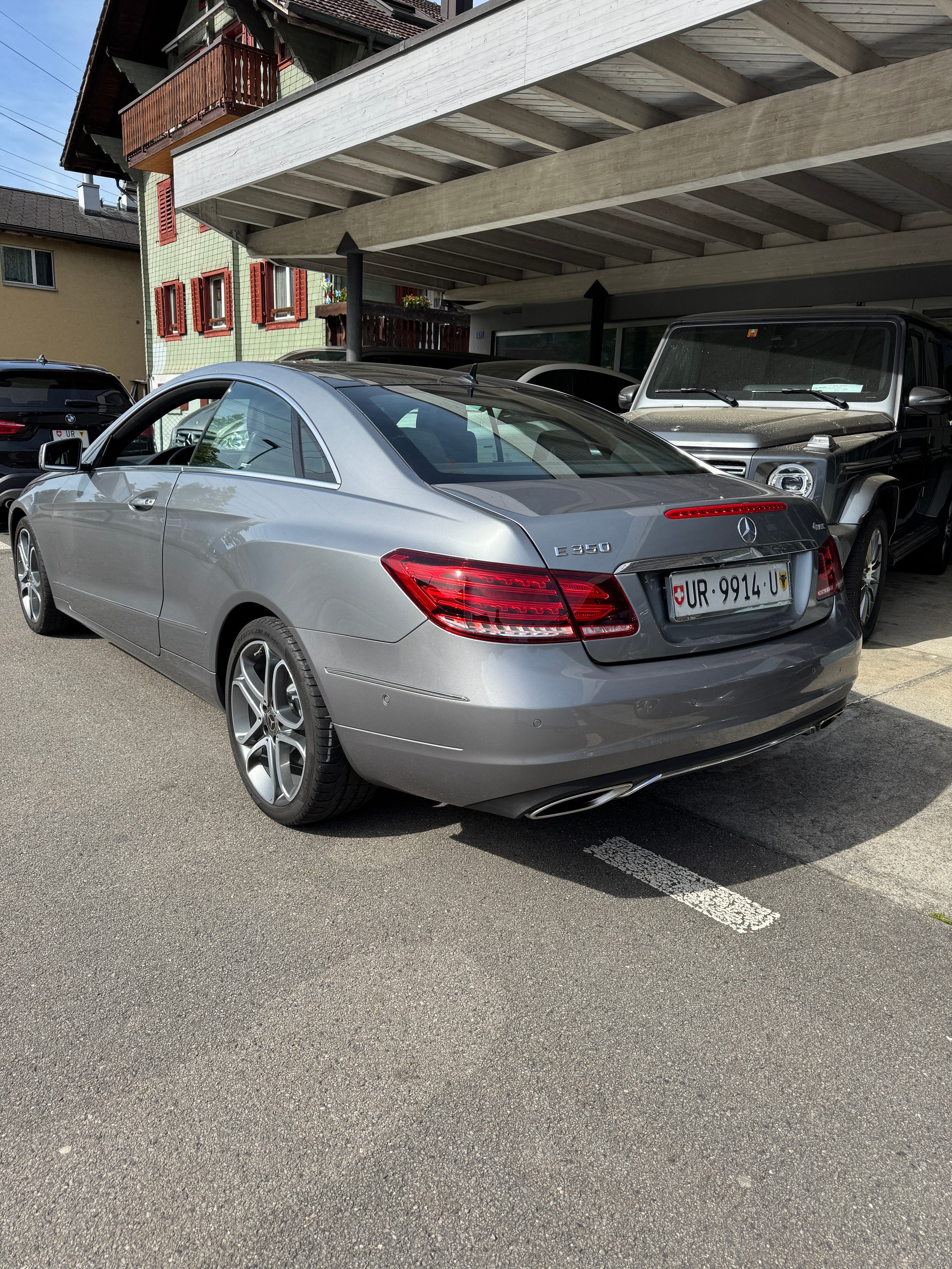 MERCEDES-BENZ E 350 4Matic 7G-Tronic-image-2