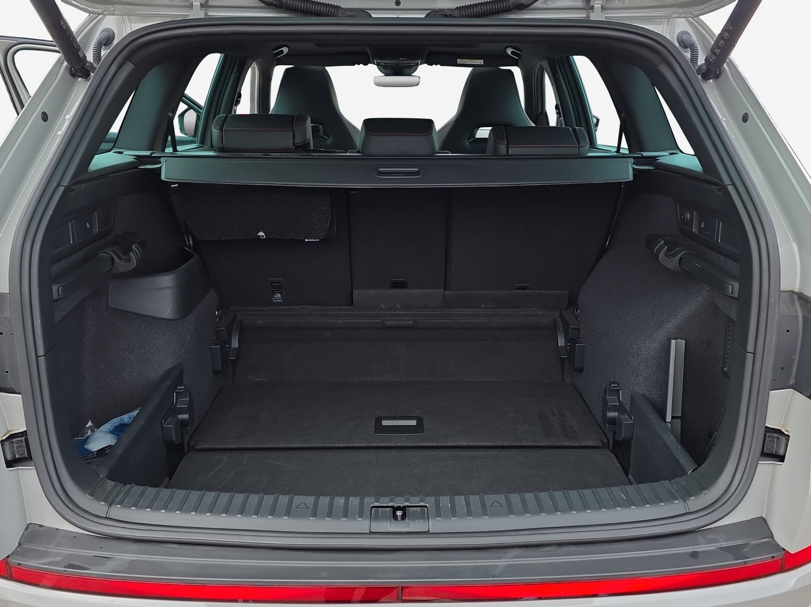 SKODA Kodiaq 2.0 TSI 4x4 RS-image-11