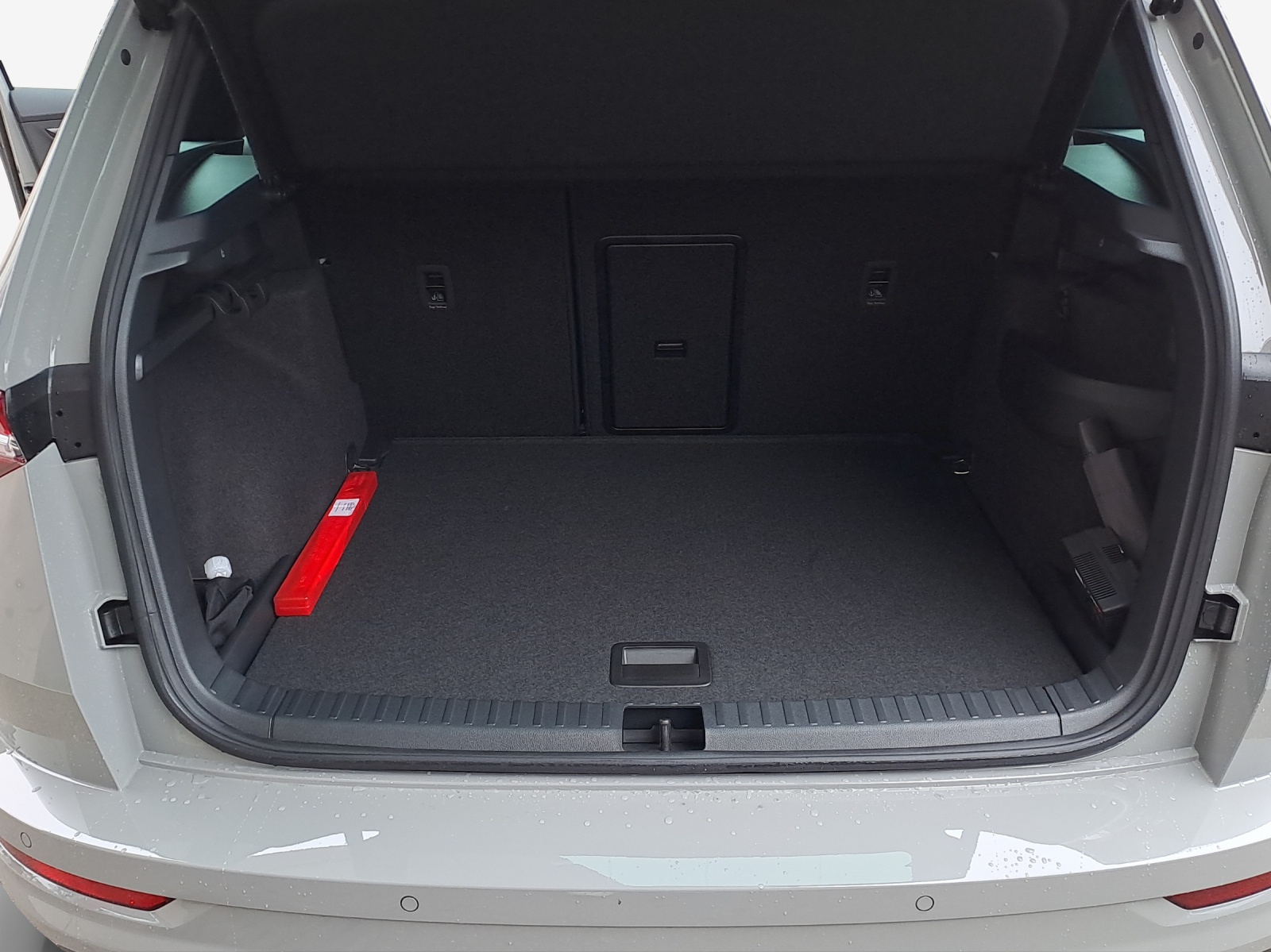 SKODA Karoq 2.0 TSI SportLine 4x4 DSG-image-12