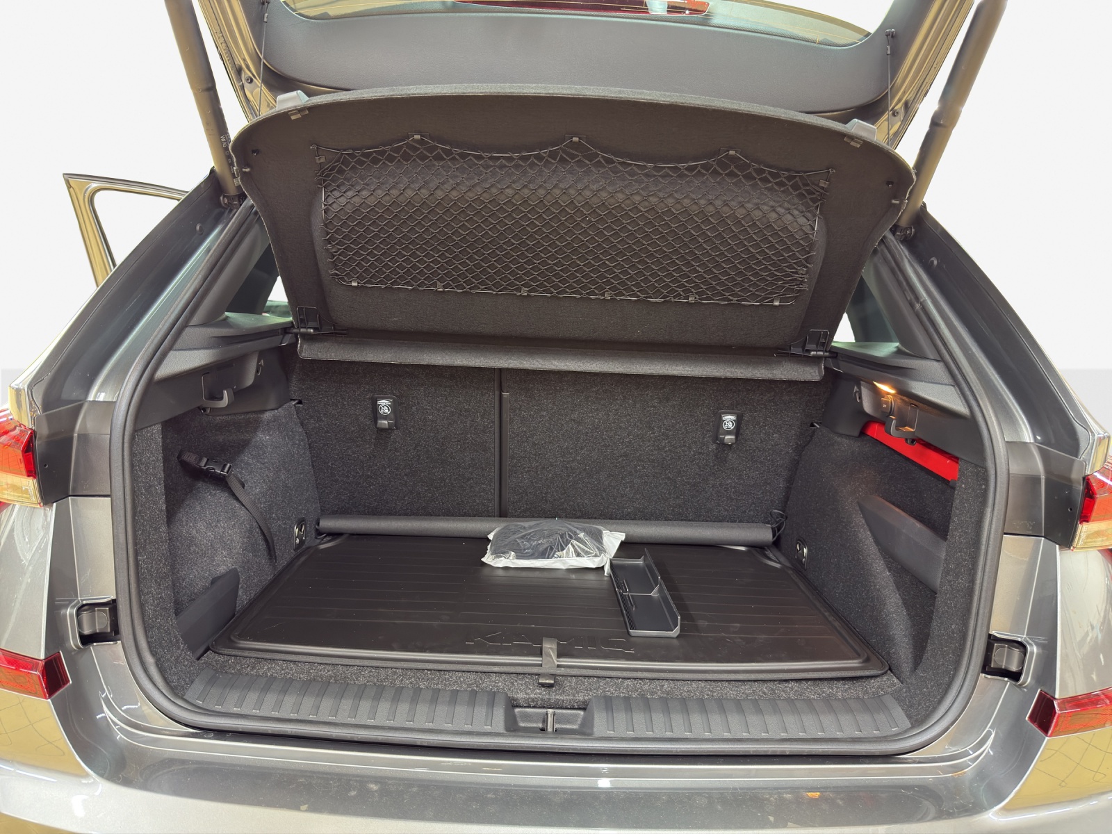 SKODA Kamiq 1.5 TSI Monte Carlo DSG-image-12
