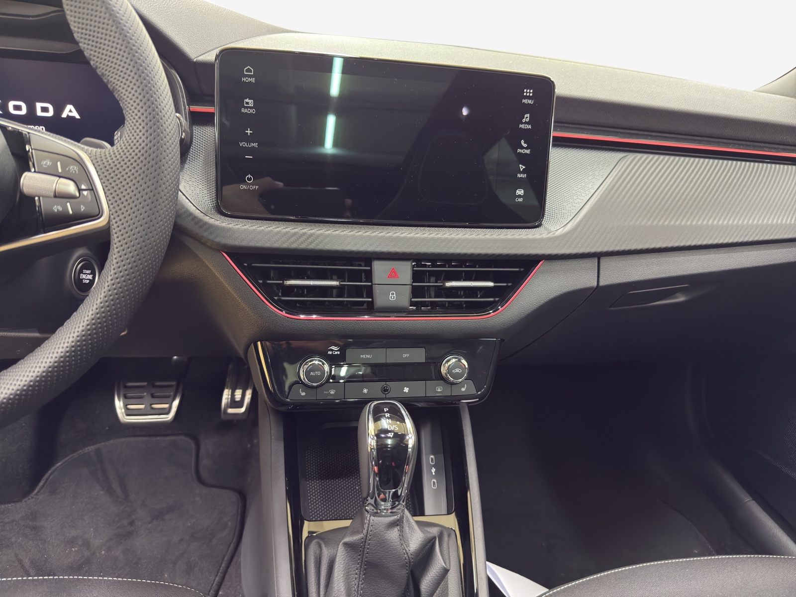 SKODA Kamiq 1.5 TSI Monte Carlo DSG-image-10