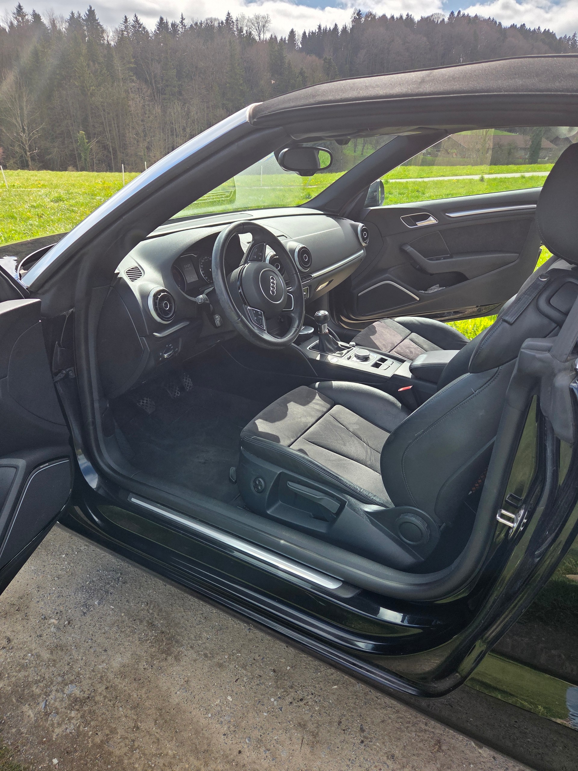 AUDI A3 Cabriolet 2.0 Tdi-image-4
