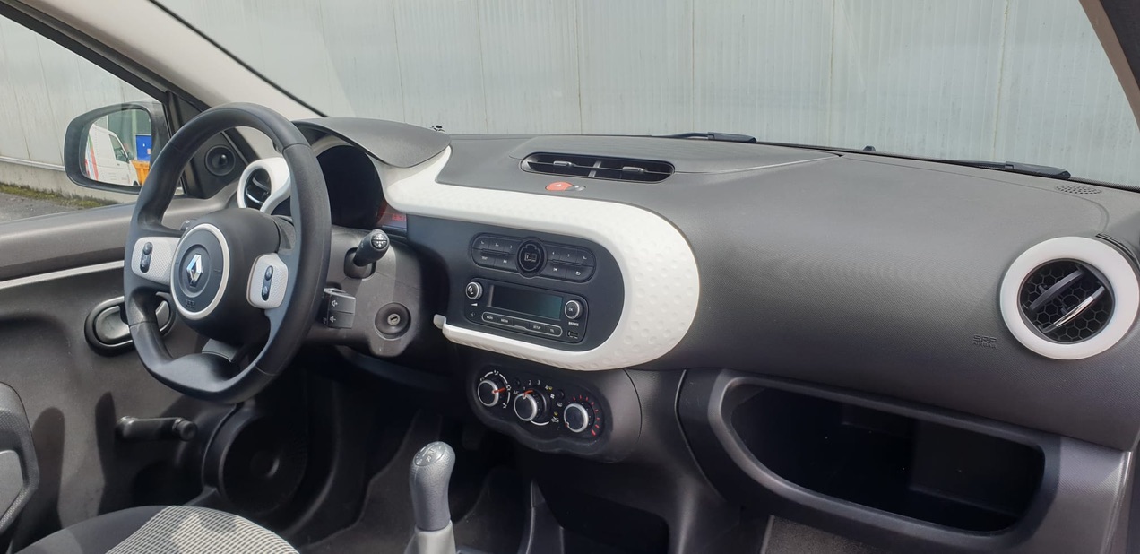 RENAULT Twingo 1.0 Life-image-7