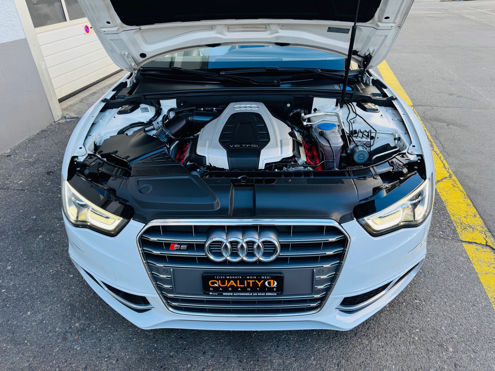 AUDI S5 Cabrio 3.0 TFSI quattro S-tronic-image-15