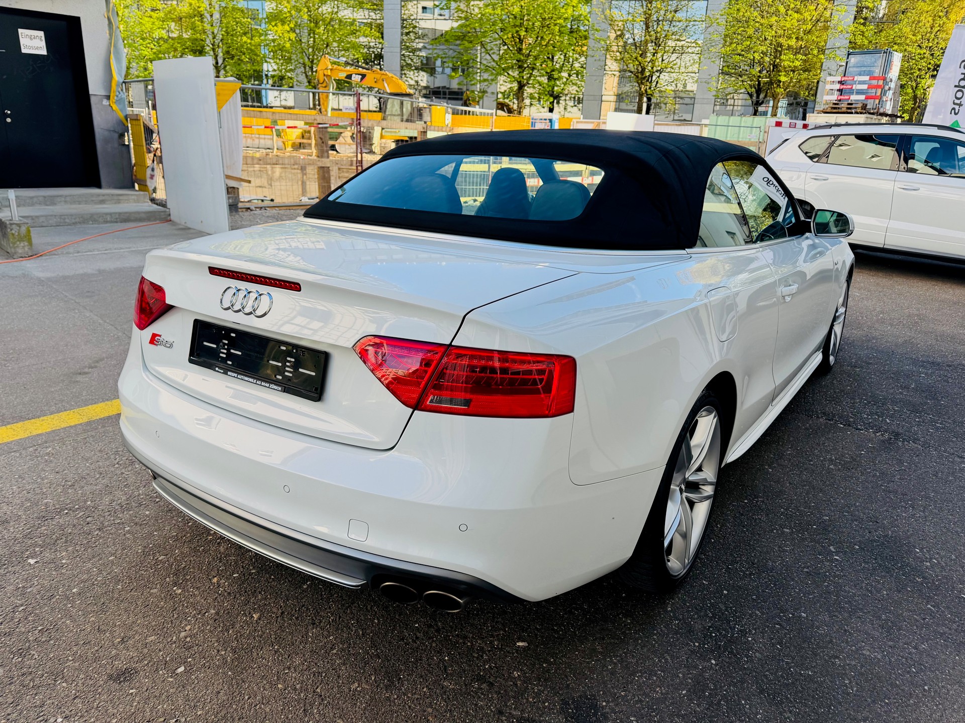 AUDI S5 Cabrio 3.0 TFSI quattro S-tronic-image-5