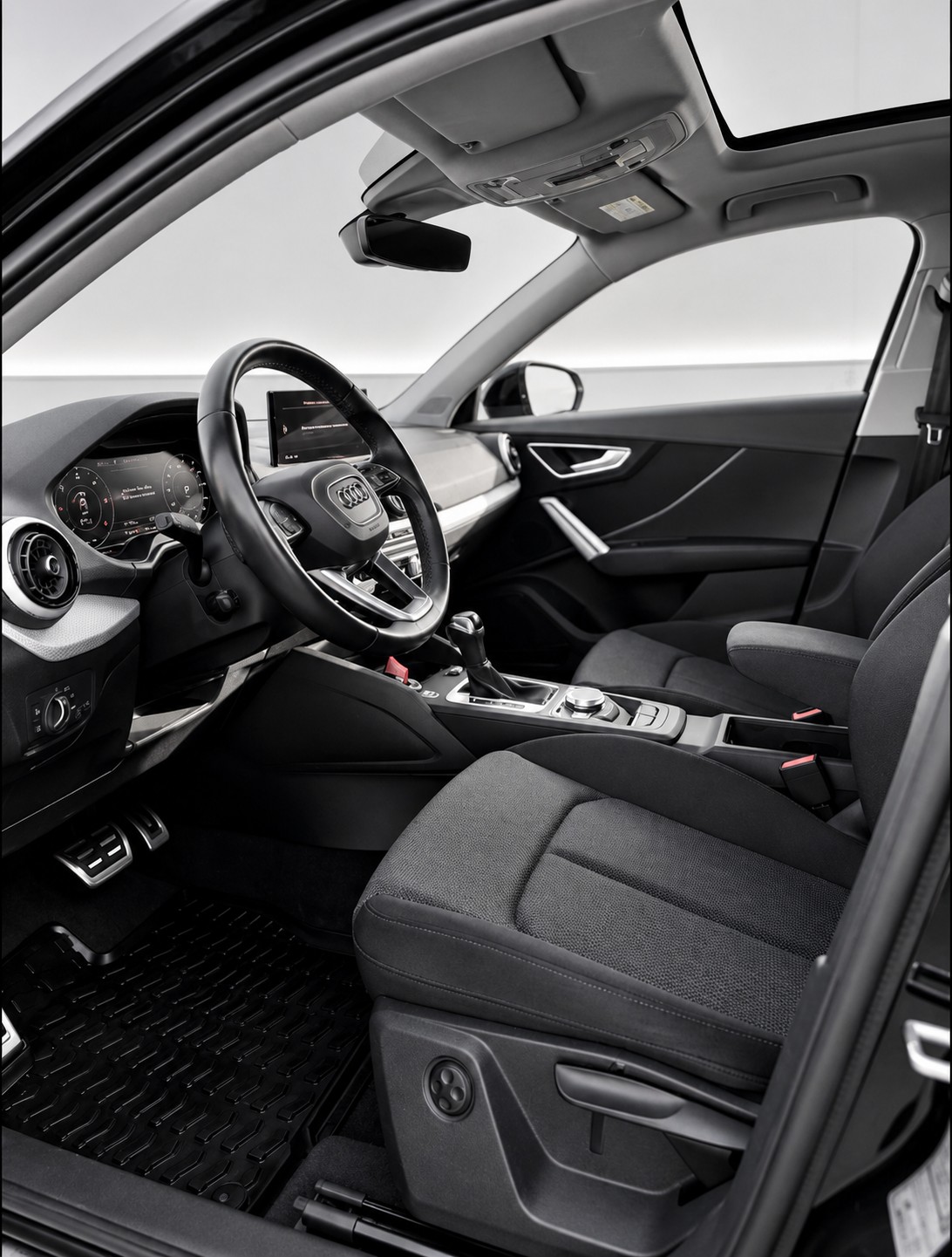 AUDI Q2 35 TDI quattro S-tronic-image-4