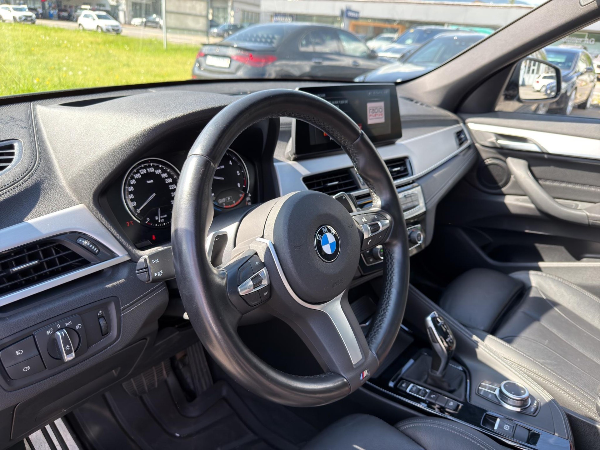 BMW X1 20d xDrive SAG-image-19