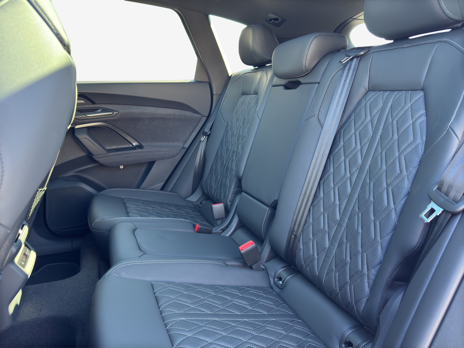 AUDI SQ5 TFSI quattro S-tronic-image-11