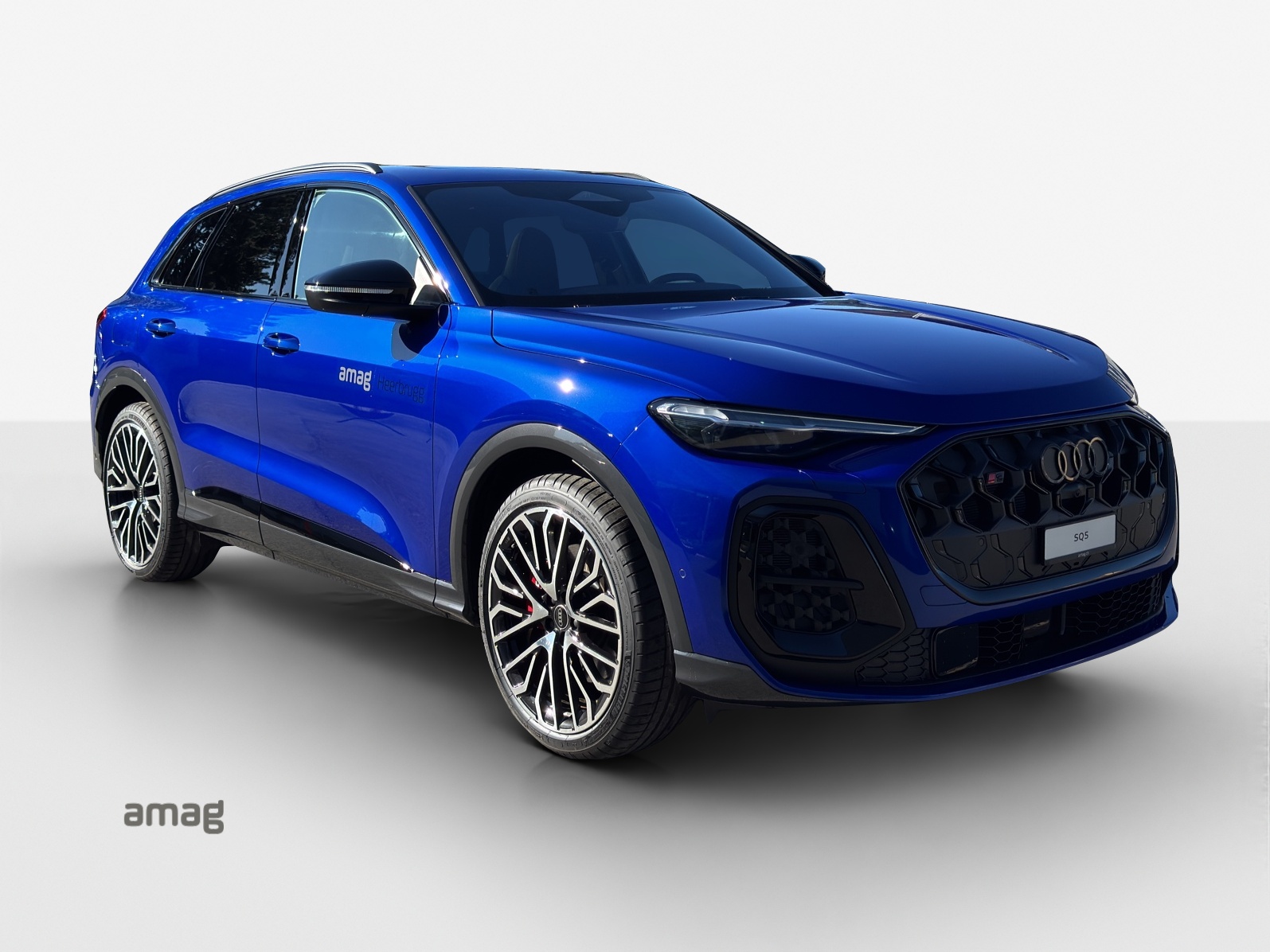 AUDI SQ5 TFSI quattro S-tronic-image-5