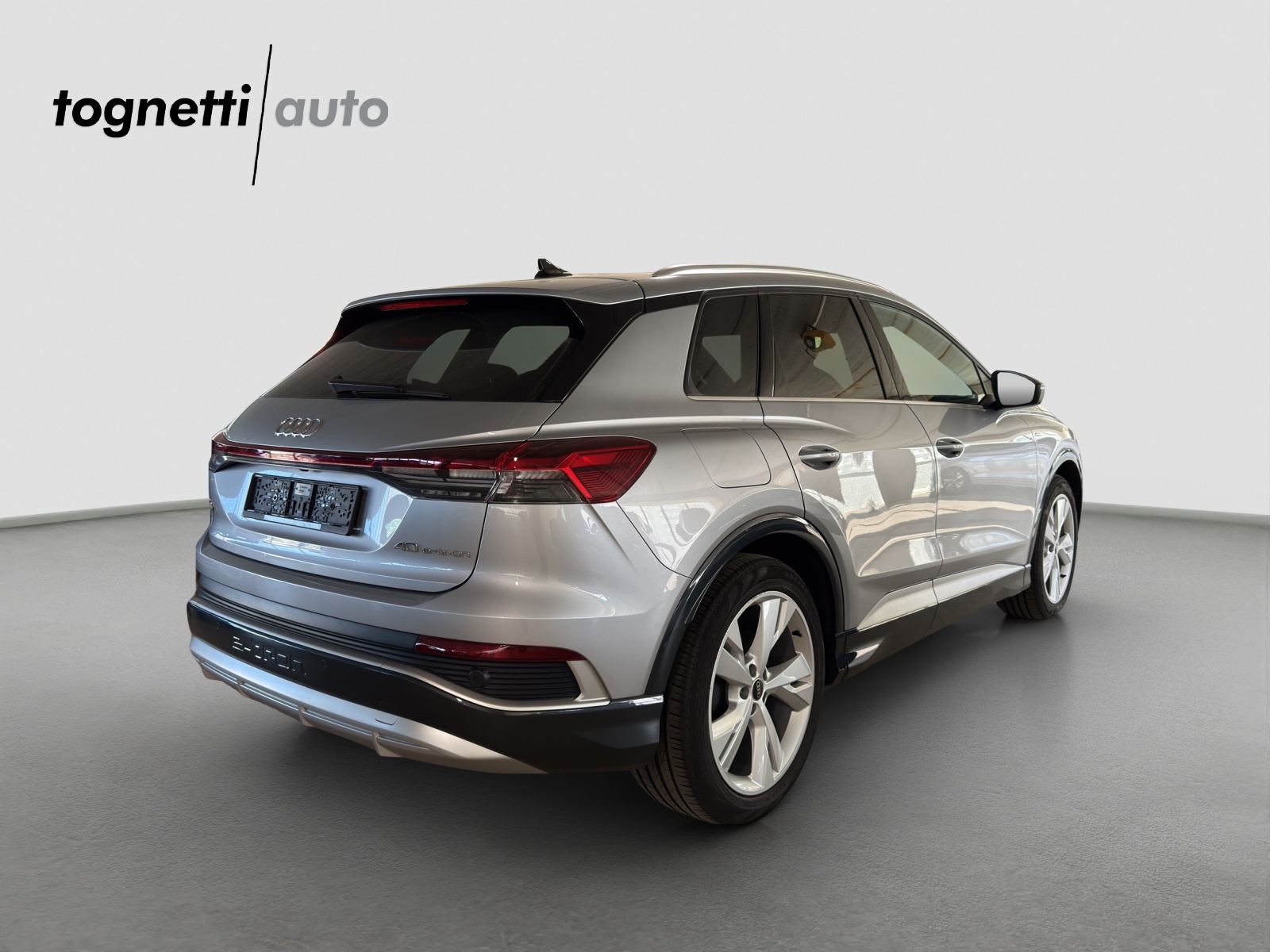AUDI Q4 e-tron 40-image-3