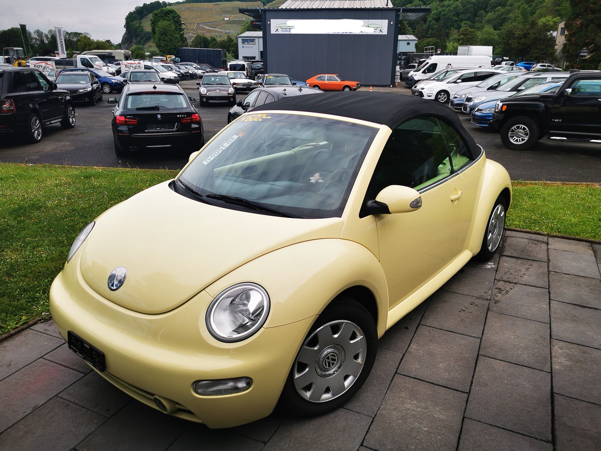 VW Beetle Cabrio 1.6-image-0