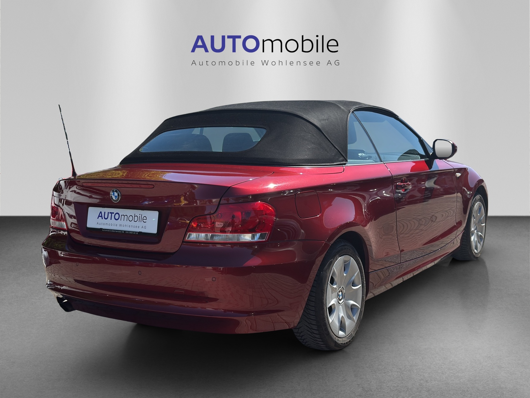 BMW 118i Cabrio-image-4