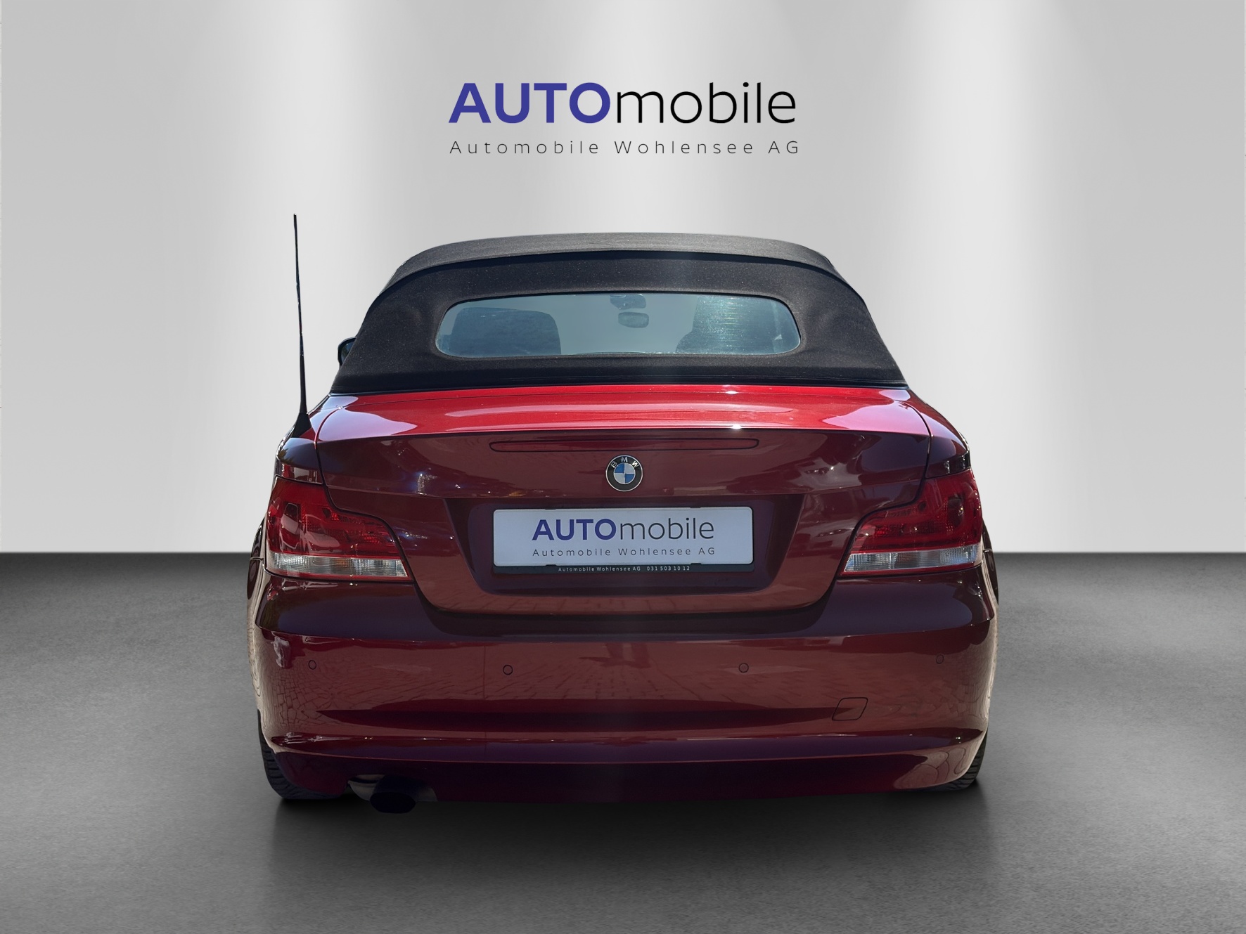 BMW 118i Cabrio-image-5