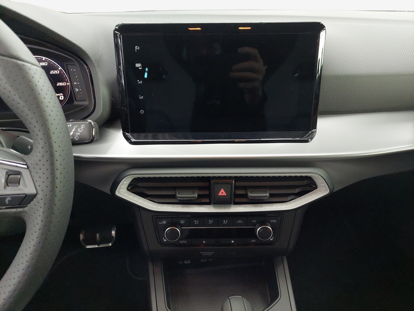 SEAT Arona 1.5 Eco TSI FR DSG-image-10