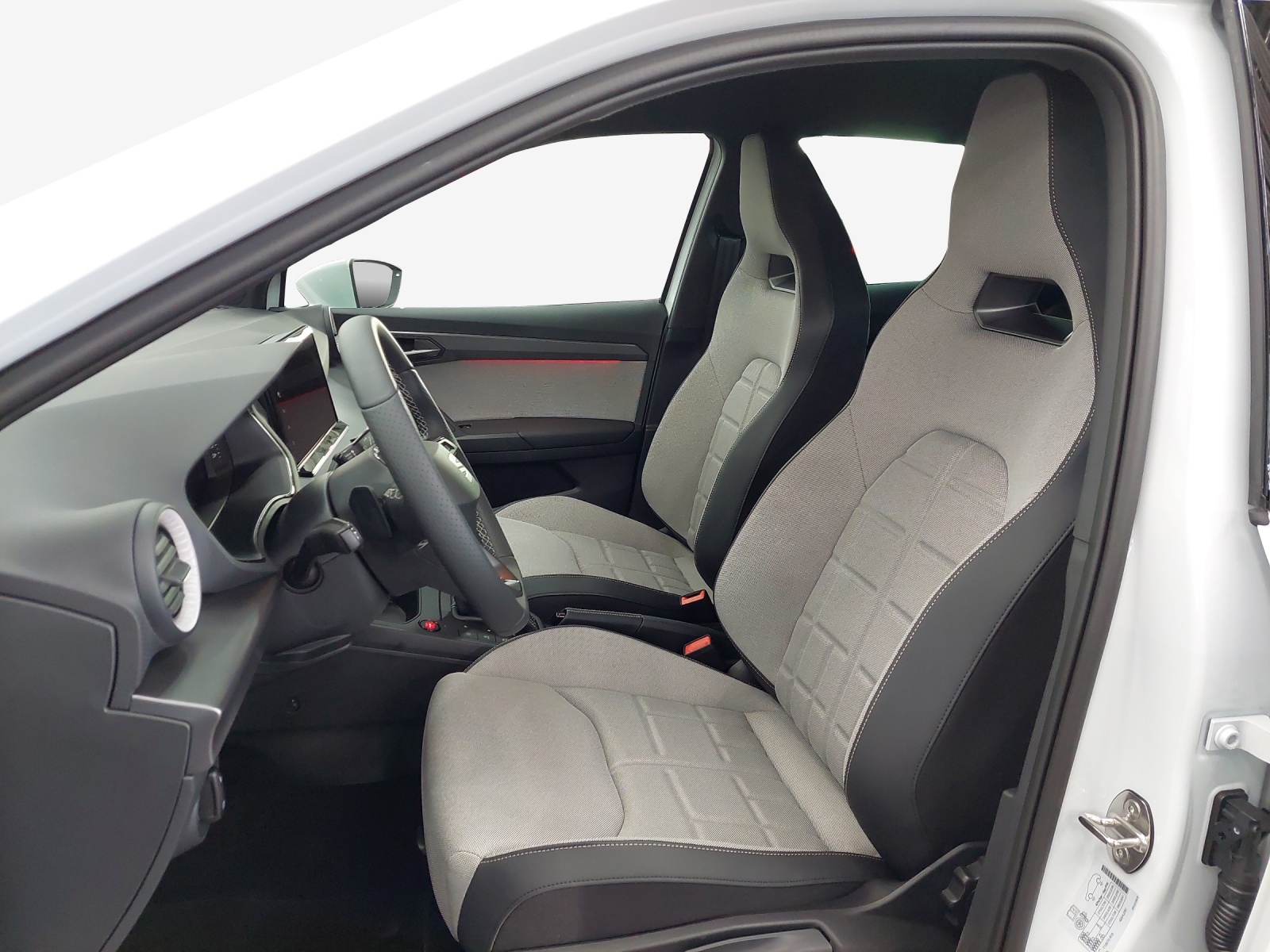 SEAT Arona 1.5 Eco TSI FR DSG-image-7