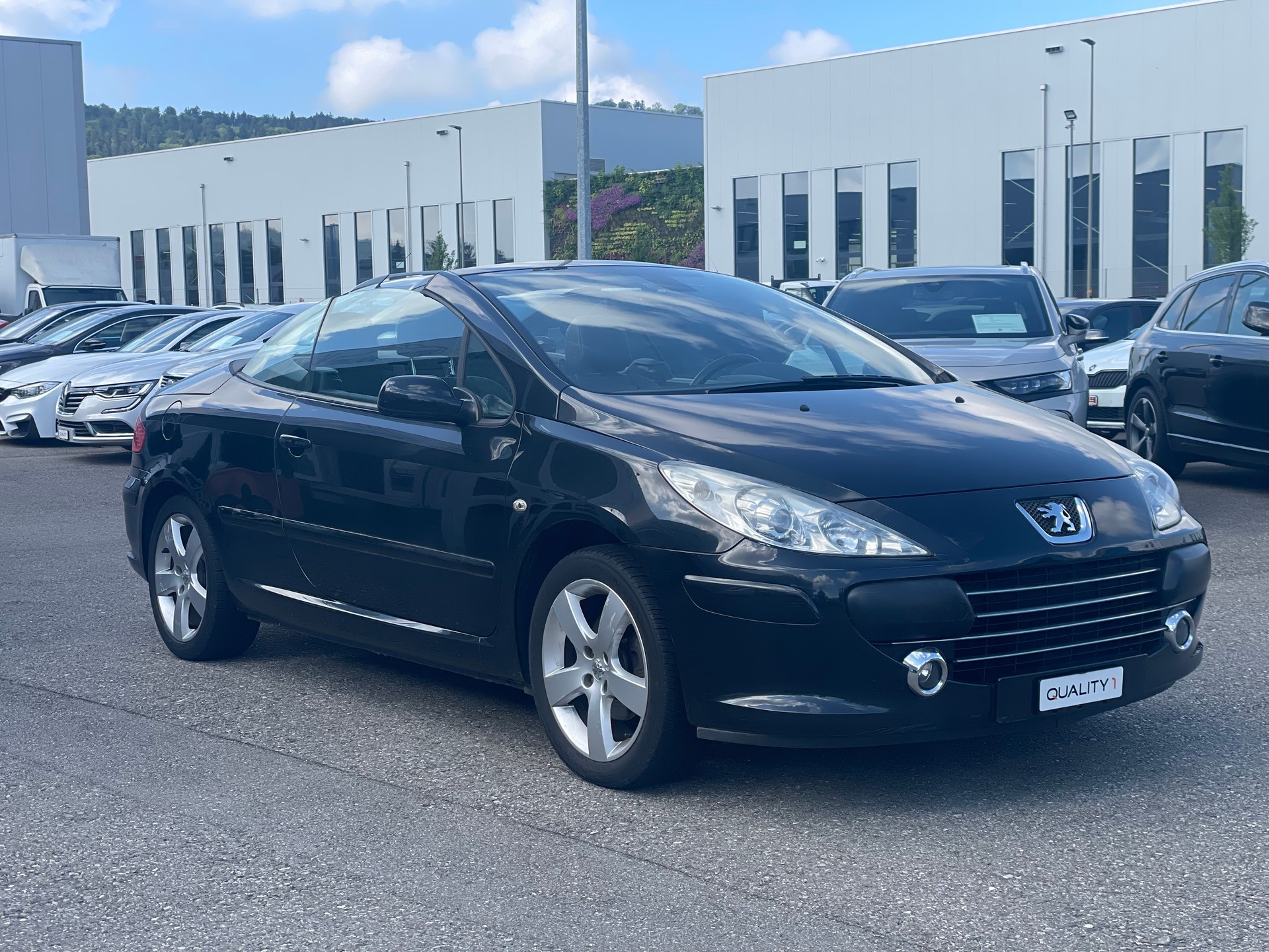PEUGEOT 307 CC 2.0 16V Platinum Edition-image-0