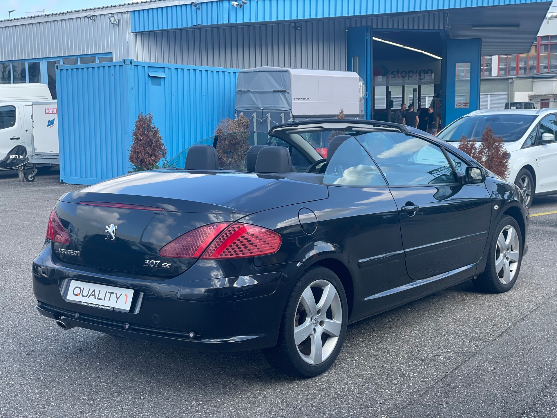 PEUGEOT 307 CC 2.0 16V Platinum Edition-image-11