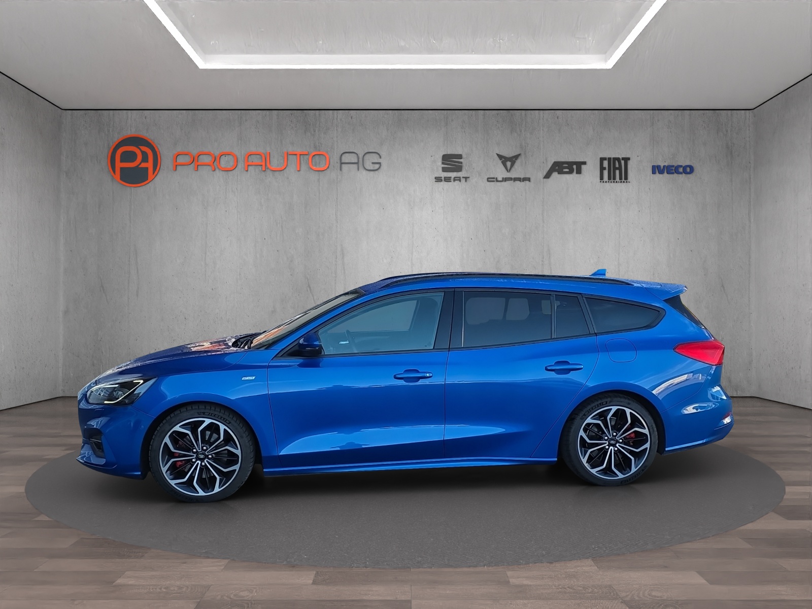 FORD Focus 2.0 TDCi ST Line Automatic-image-1