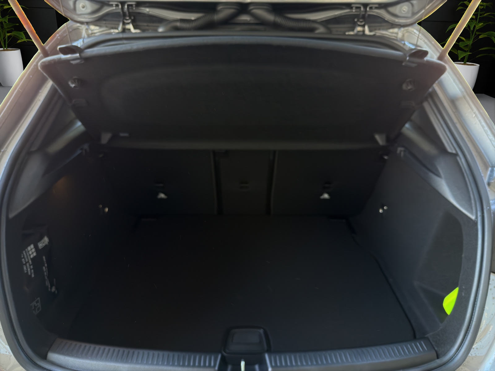 MERCEDES-BENZ A 180 d 8G-DCT-image-5
