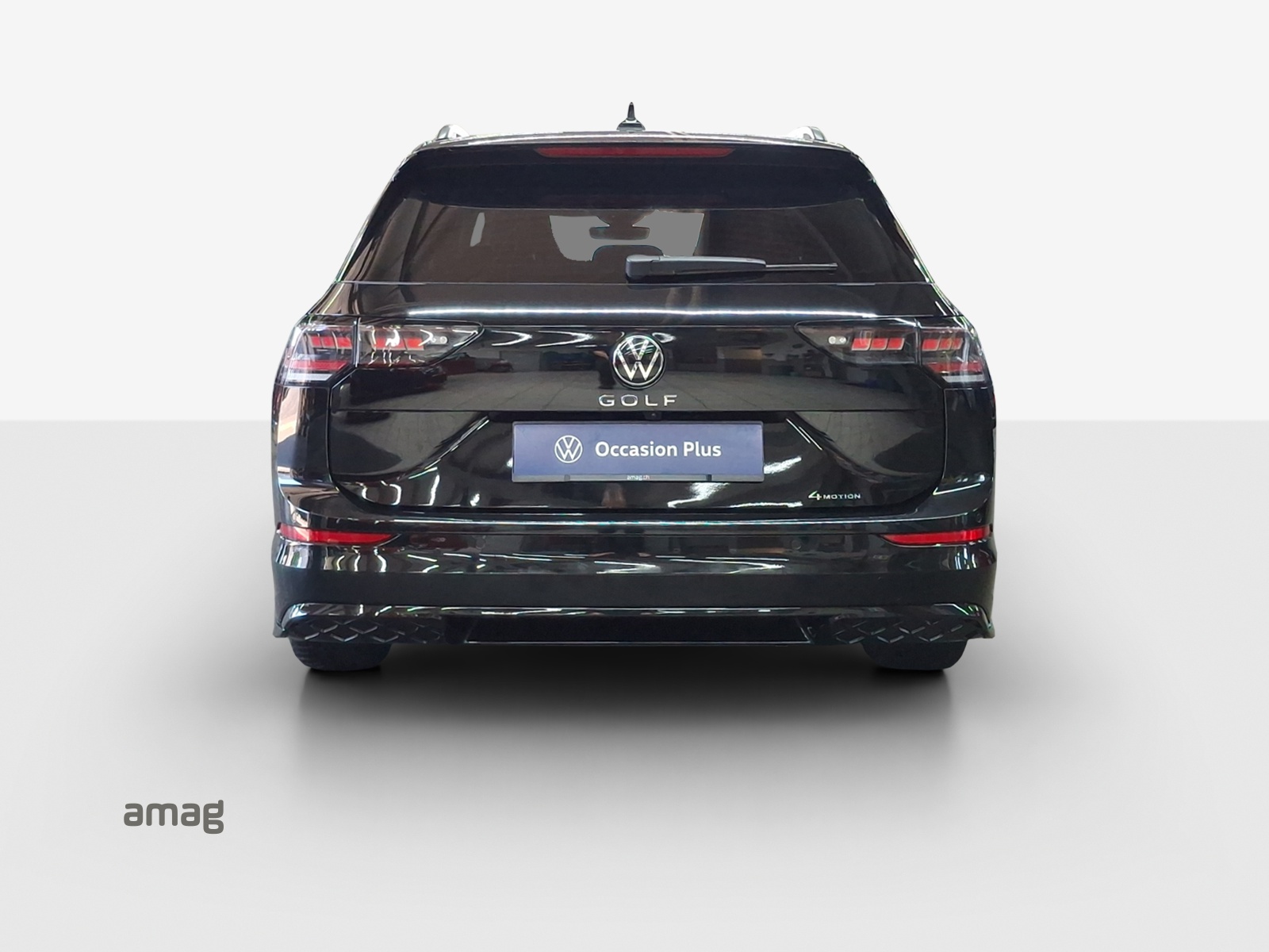 VW Golf Variant 2.0 TSI R-Line DSG 4 Motion-image-3