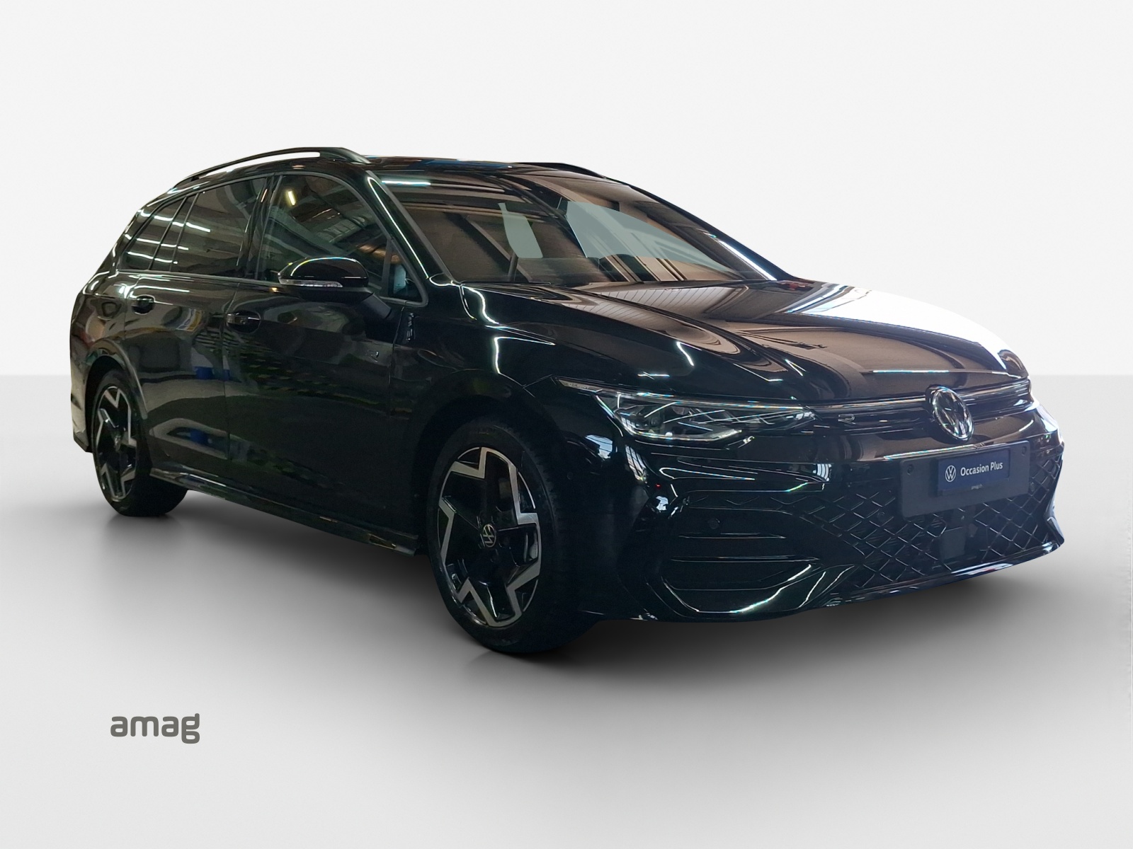 VW Golf Variant 2.0 TSI R-Line DSG 4 Motion-image-5