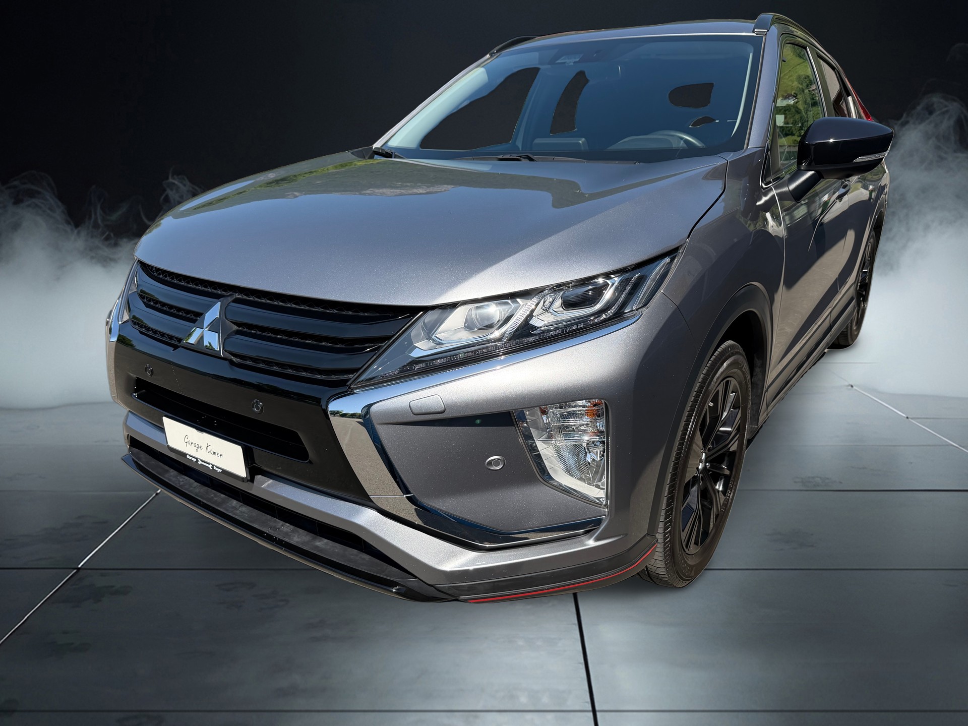 MITSUBISHI Eclipse Cross 1.5 T-Mivec Style Black 4WD CVT-showroom-element-1