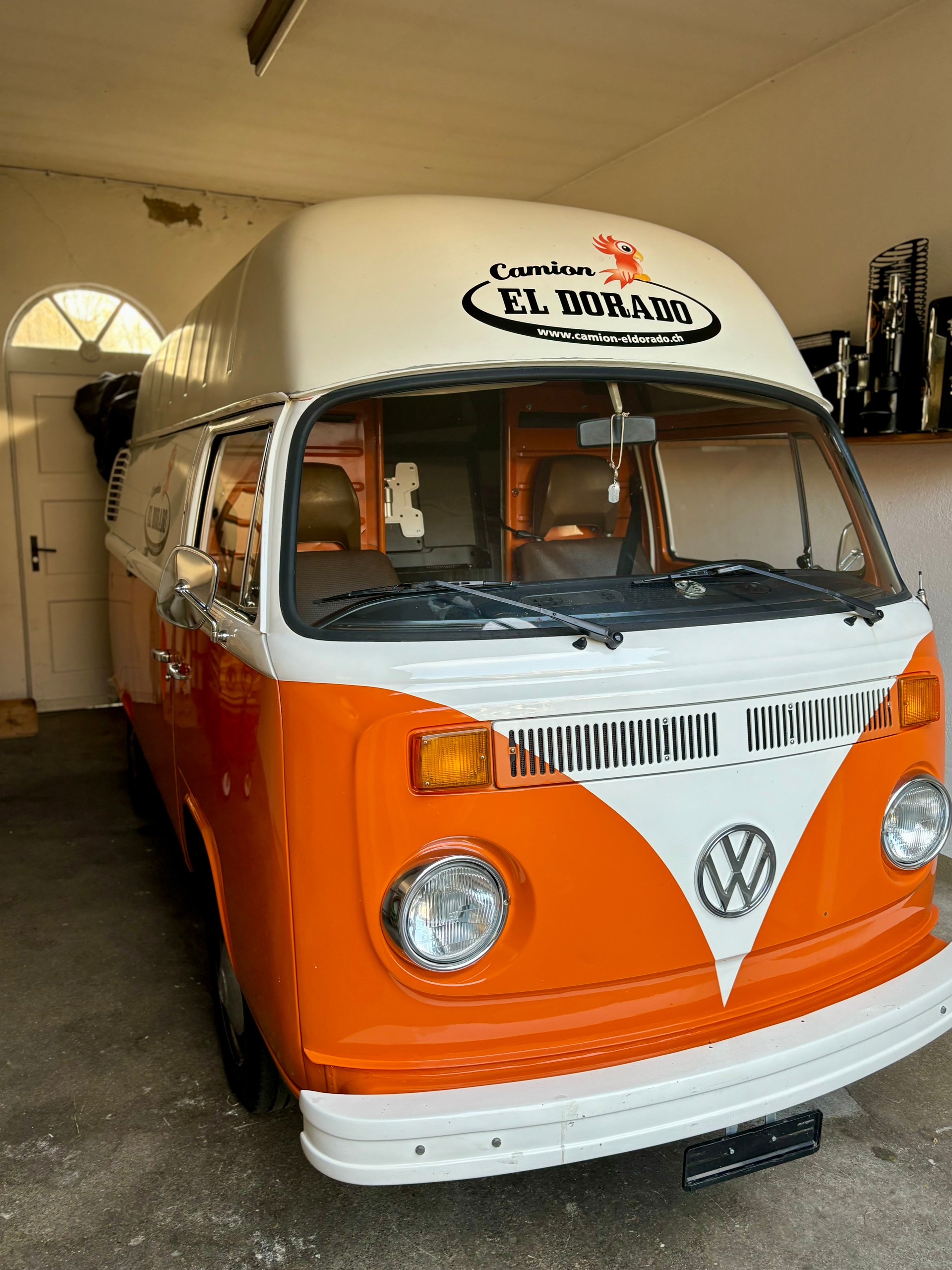 VW Transporter-image-19