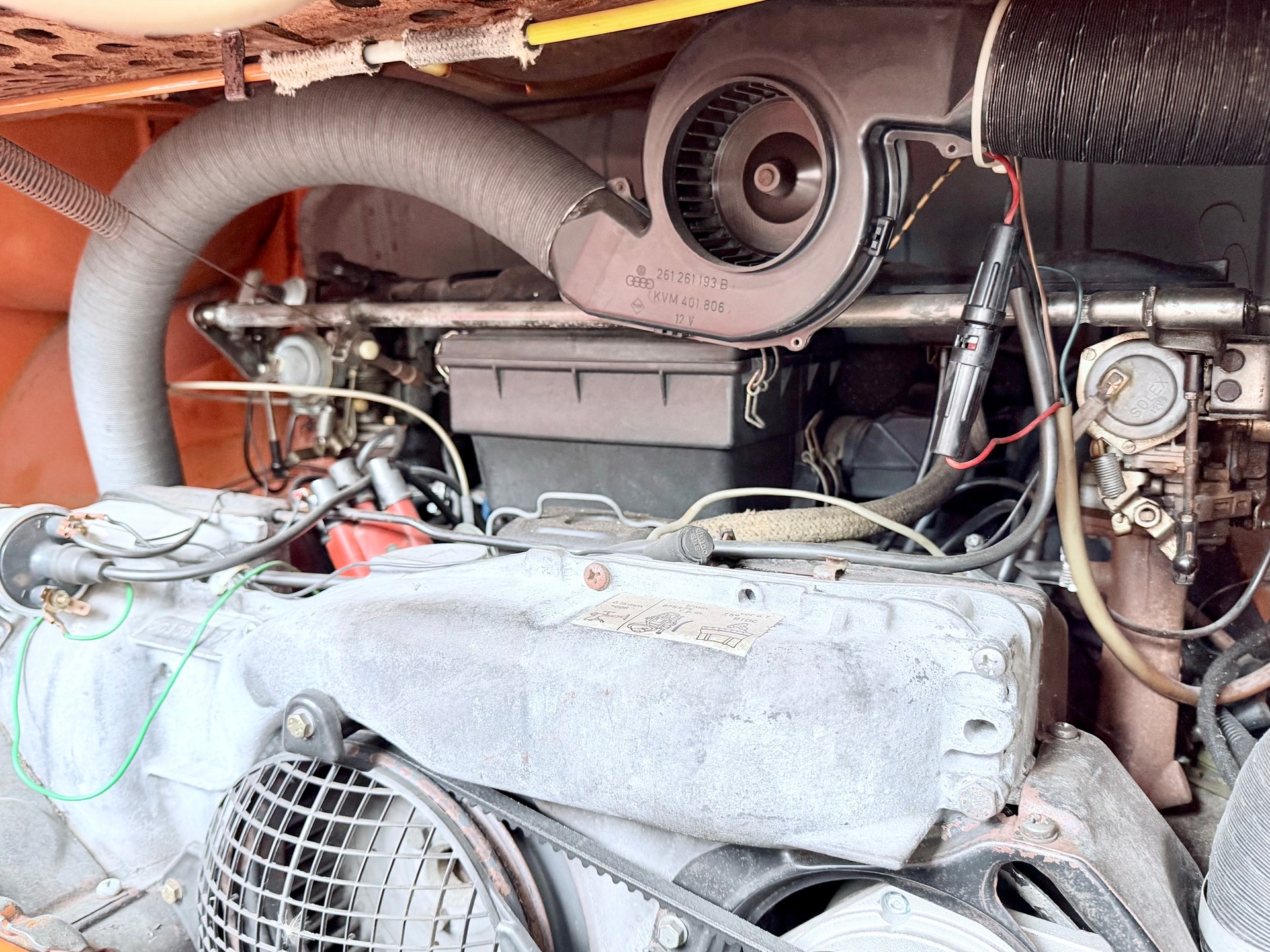 VW Transporter-image-7