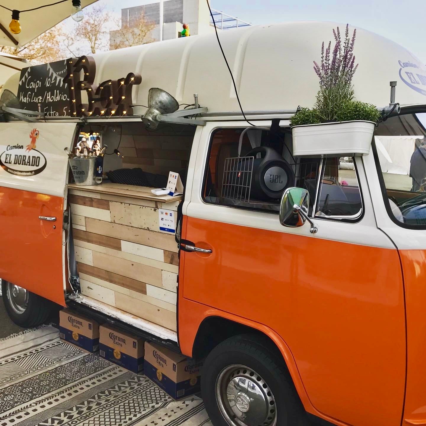 VW Transporter-image-17