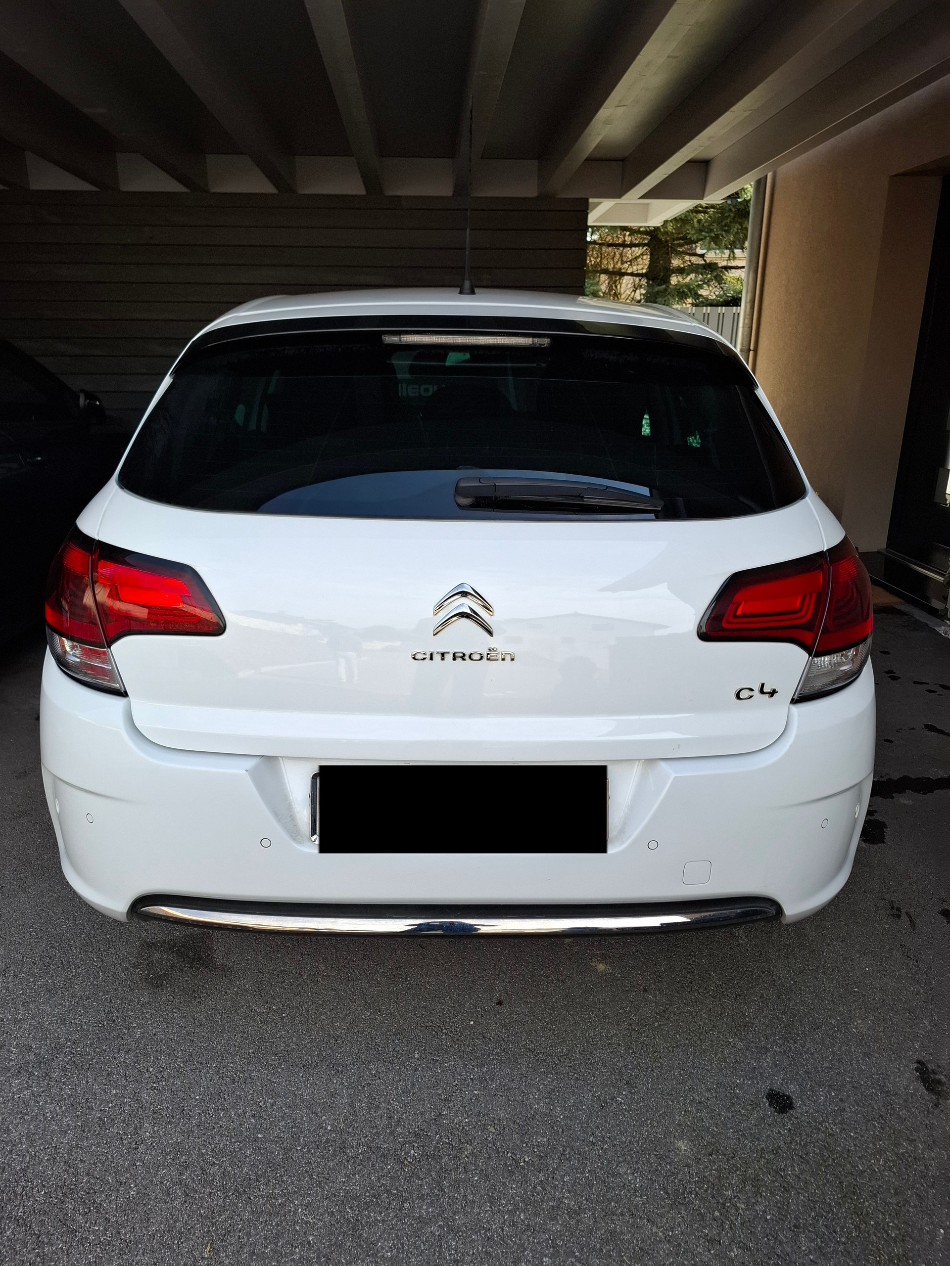 CITROEN 1.2 PureTech Shine-image-2