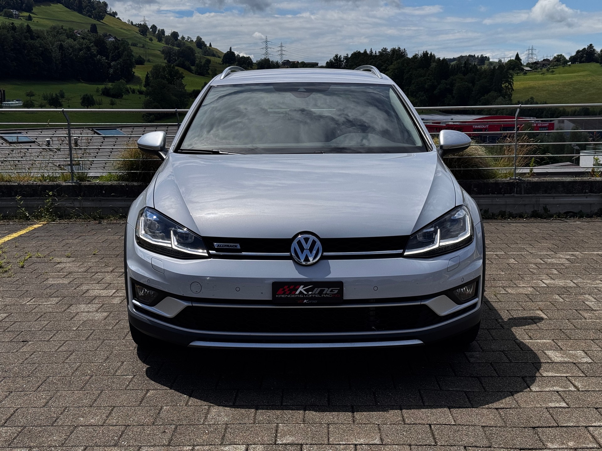 VW Golf 2.0 TDI Alltrack 4Motion DSG-image-0